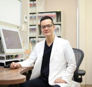 院長：石田　敏郎（いしだ　としろう）　 医学博士